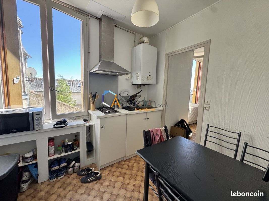 Appartement 2 pièces 25 m² · à Orléans · 25 m² · 385 €