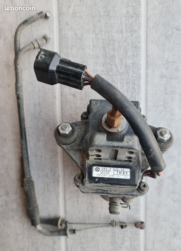 Moteur valve échappement Hypermotard 796 ou 1100 Équipement moto