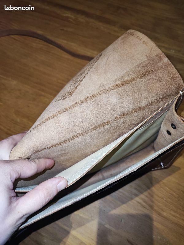 Sac bandoulière artisanal en cuir fait main - Maroc (image 3)