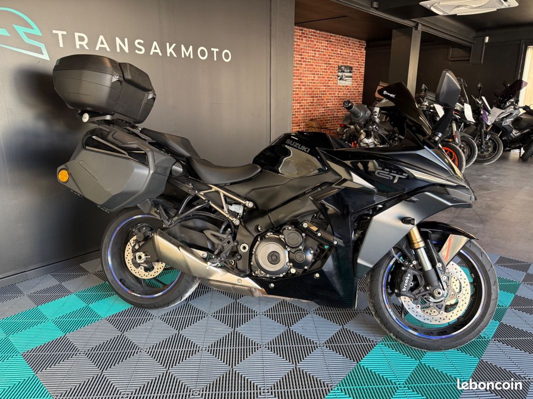 Suzuki GSX-S 1000 GT - 1ère main / GPS Tomtom / Bagagerie / Bulle haute Ermax (image 2)