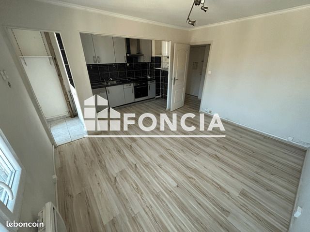Appartement 2 pièces 40 m² · à Grenoble · 40 m² · 590 €