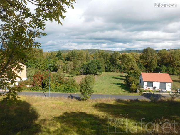 Terrain 1362 m² LANGEAC