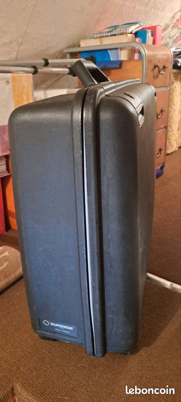 Valise à clé (image 2)