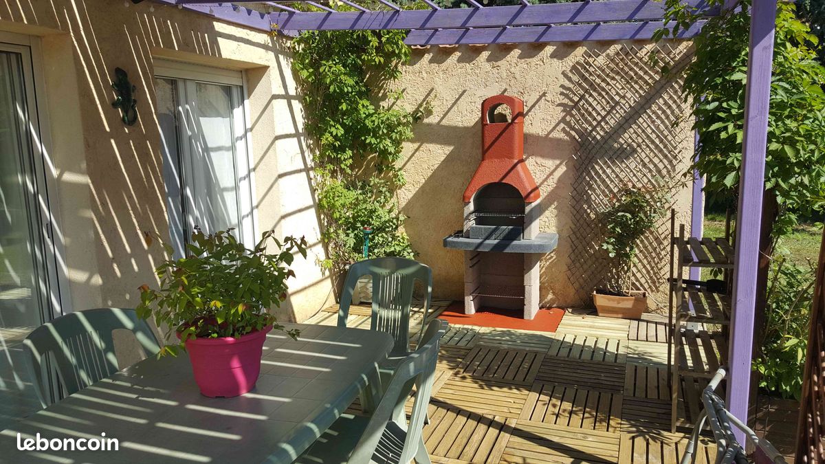 Les Lavandines, gite 4*, avec pergola, piscine, sauna, billard... Ardèche sud : (image 4)