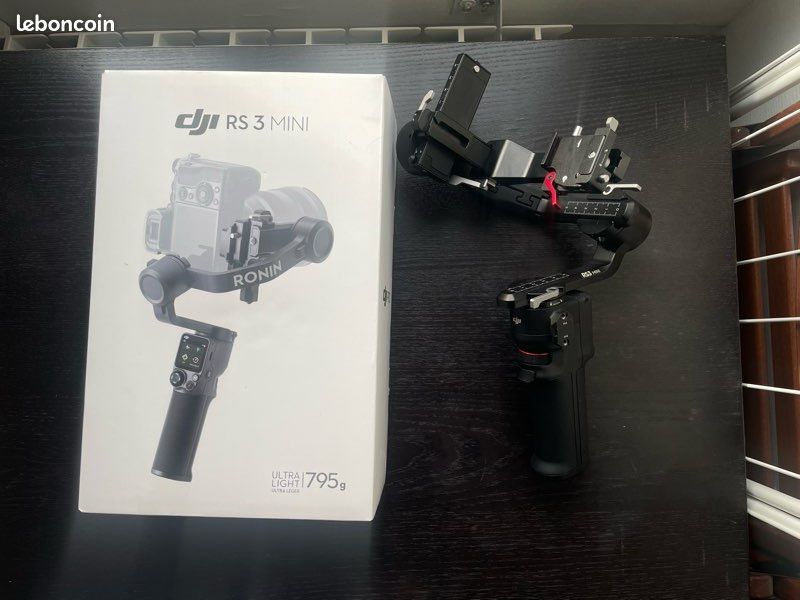 Stabilisateur DJI RS 3 Mini (image 1)