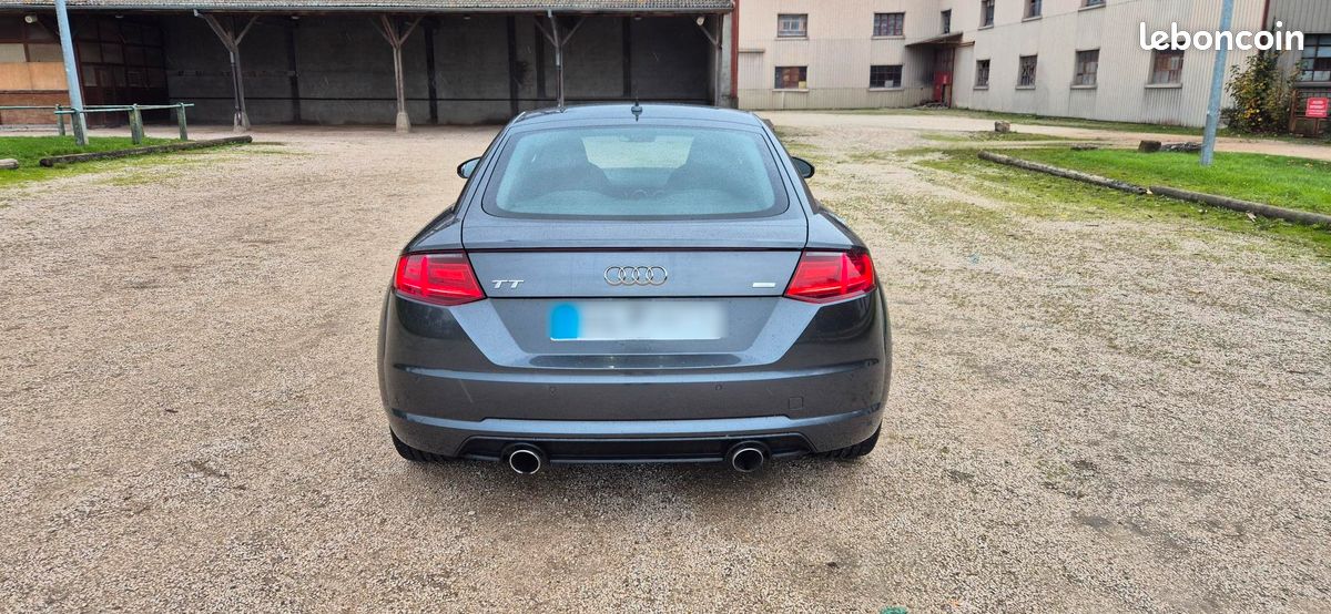 Audi TT MK3 2.0 TDI Ultra S Line (image 3)