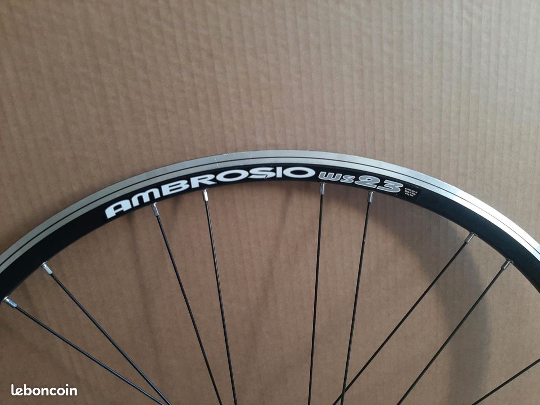 Roues Vélo SONAR AMBROSIO 700C, Frein Sur Jante, Compatible Campagnolo/Shimano - Occasion Bon état