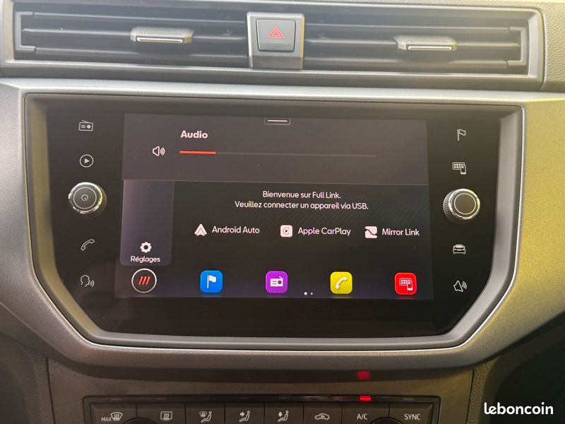 Seat Arona 1.6 TDI 95 Style Business Carplay Régul Clim auto (image 21)