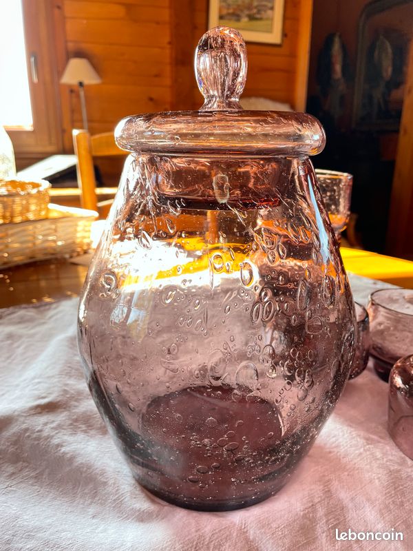 Bocal en verre soufflé Biot (image 1)