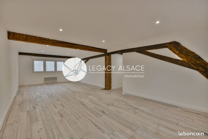 https://img.leboncoin.fr/api/v1/lbcpb1/images/33/0c/3e/330c3e76a384488fdd1e1b51fb4950f7f325affe.jpg?rule=ad-image