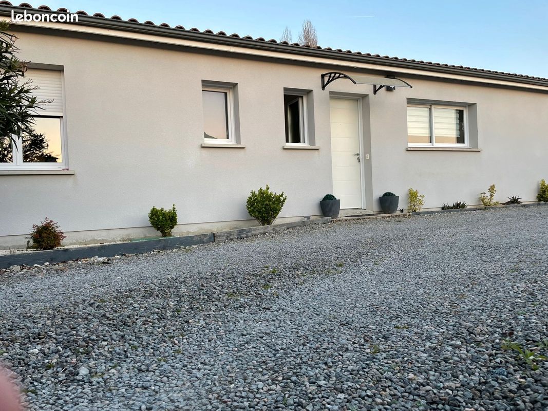 Maison 4 pièces 100 m² · à Saint-Savin · 100 m² · 230 000 €
