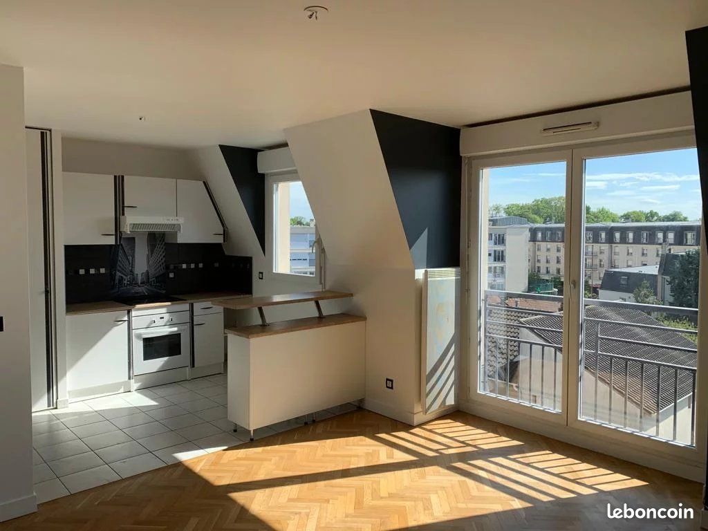 Appartement 2 pièces 41 m² · à Le Plessis-Trévise · 41 m² · 935 €