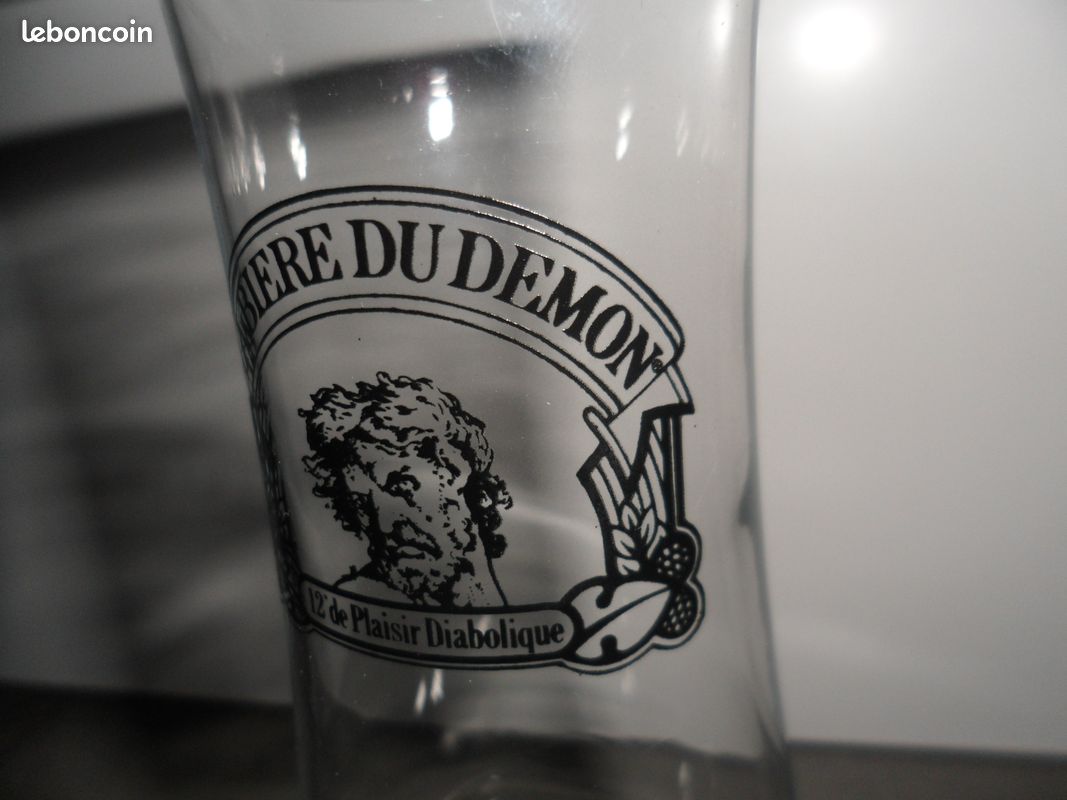 1 verres à pied NEUF Bière du Démon Années 90 Vintage vase ou pot à crayons (image 4)