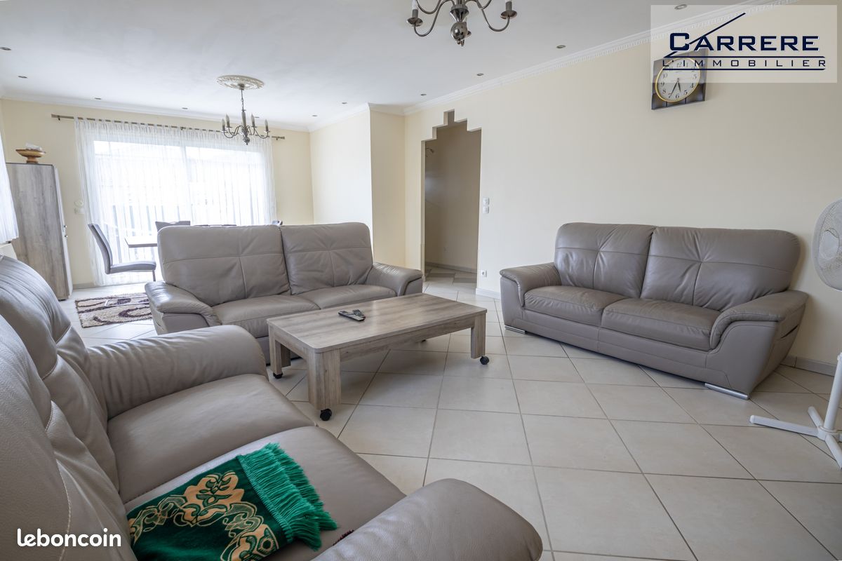 Maison 4 pièces 122 m² · à Yvrac · 122 m² · 302 000 €