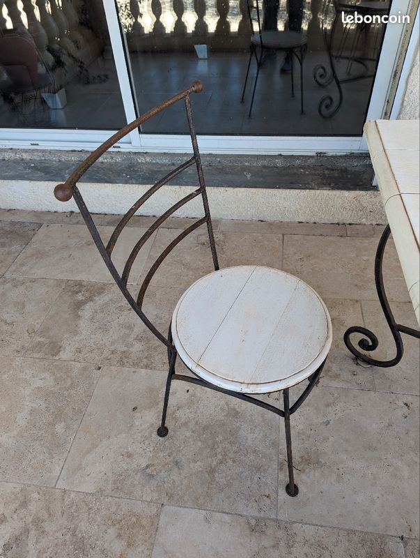 Table fer forgée et plateau chêne (image 4)