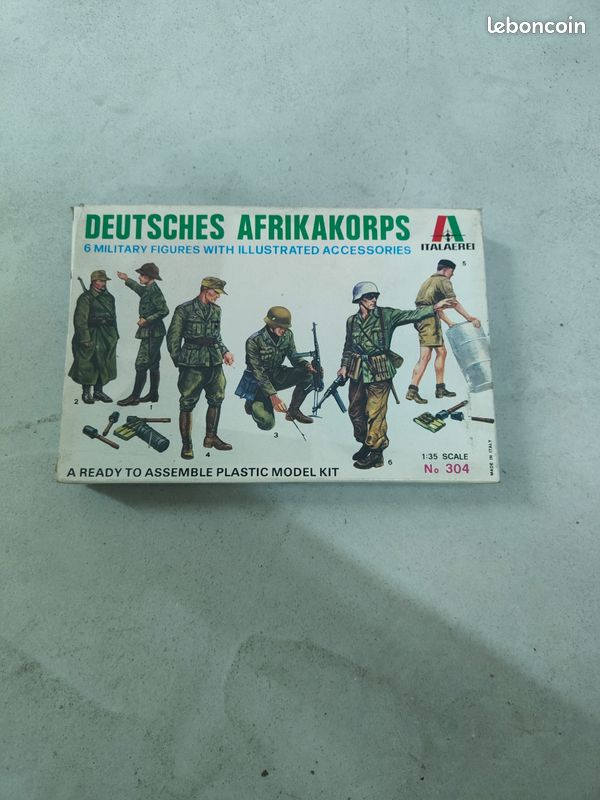 Maquette Italeri Deutsches Afrikakorps - Échelle 1/35, Jamais Montée, Très Bon état