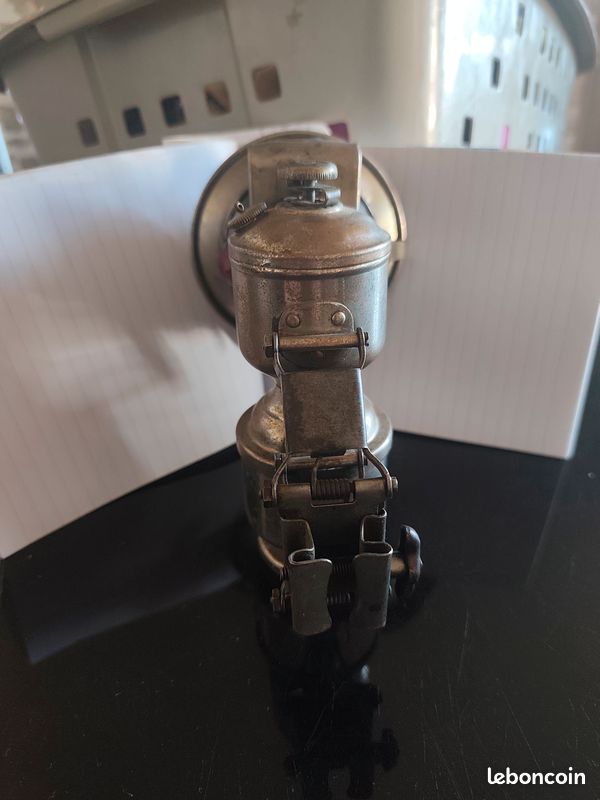 Ancienne lampe Acétylène de vélo - Collection