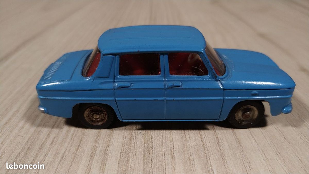 Ixo Presse 1/43 - Renault 8 Gordini 1300 1966