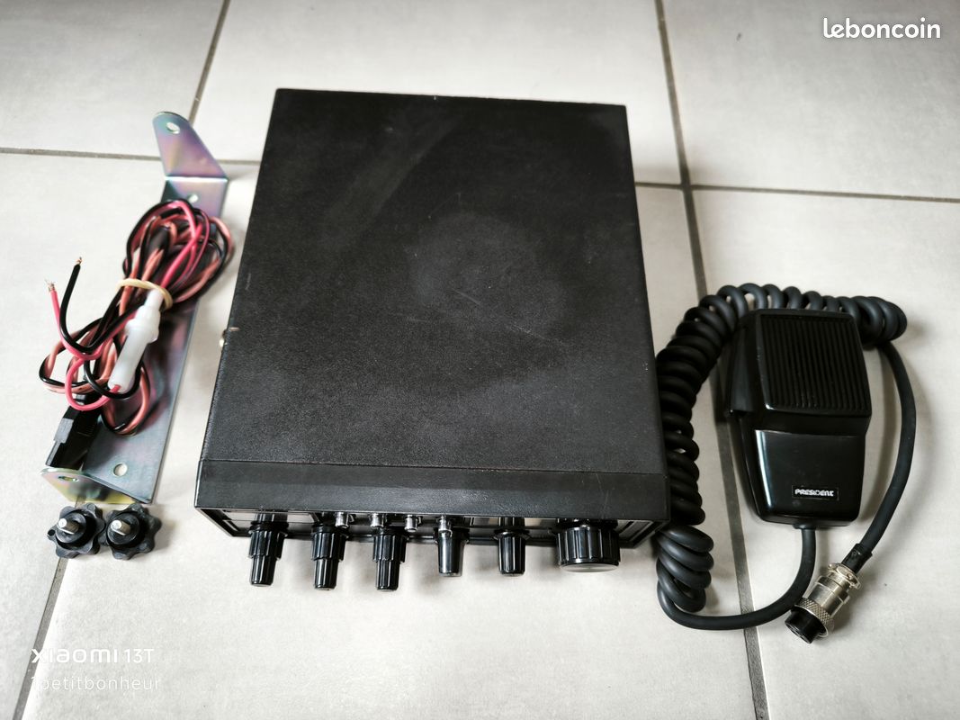 Radio CB President JFK – Révisée – 120 Canaux – ANL – Portée 1000