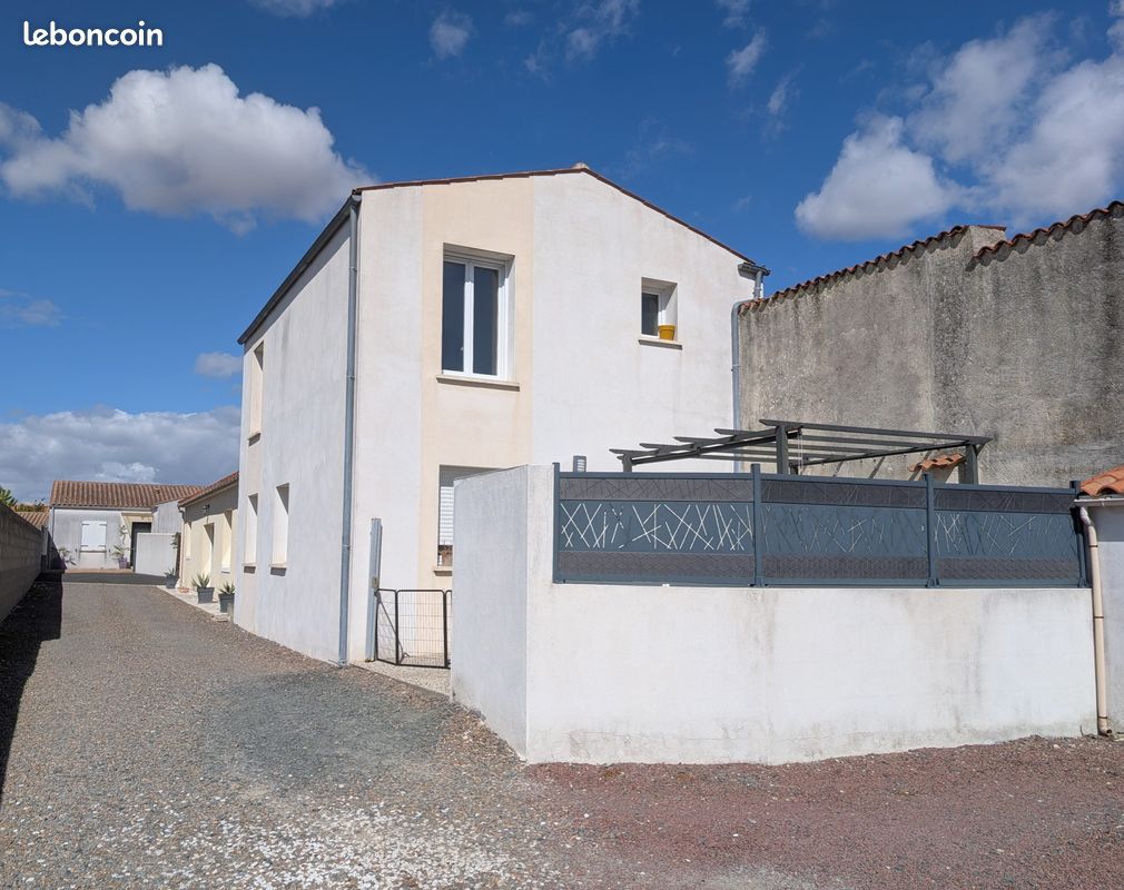 Maison 3 pièces 68 m² · à La Jarne · 68 m² · 239 500 €