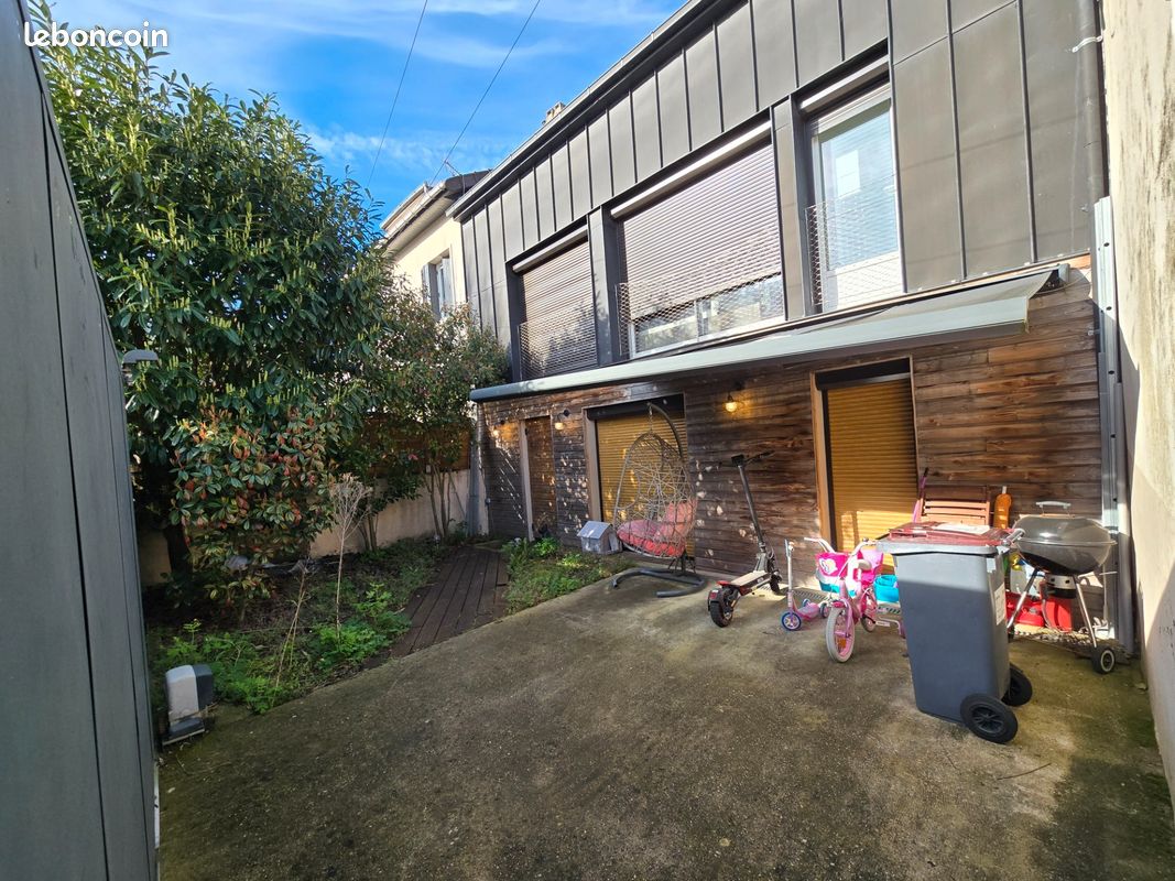 Maison 4 pièces 85 m² · à Montreuil · 85 m² · 429 000 €