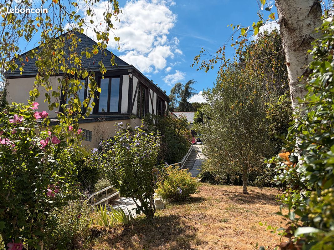 Maison 7 pièces 135 m² · à Bouchemaine · 135 m² · 551 250 €