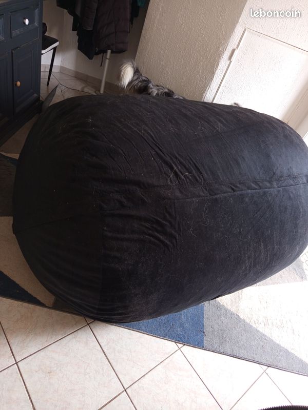 Vend pouf salon ou bien en chambre (image 2)