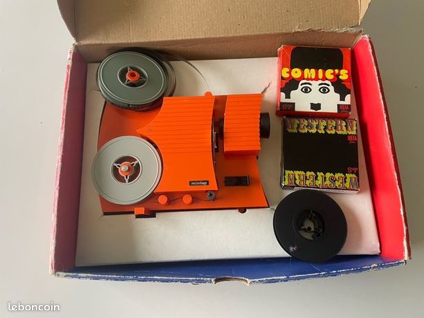 Vieux Projecteur Lapierre L60 Pour Film 9,5 Mm - France - Années 50 - Fonctionne Sur Secteur