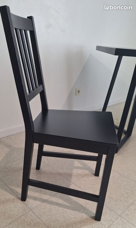 Table de salle à manger et 6 chaises (image 3)