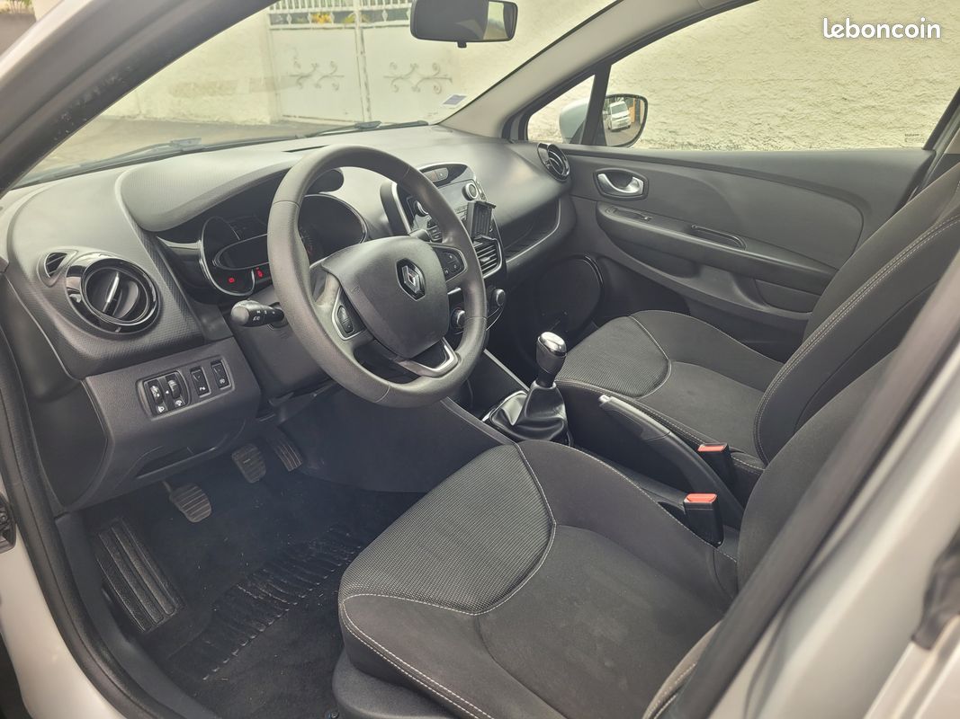 Clio 0.9TCE année 2020 101000kms bon état général (image 3)