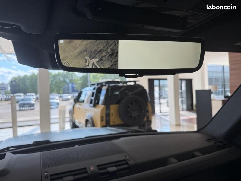 Land-rover Defender 90 3.0 D250 Hard Top X-Dynamic SE (image 26)