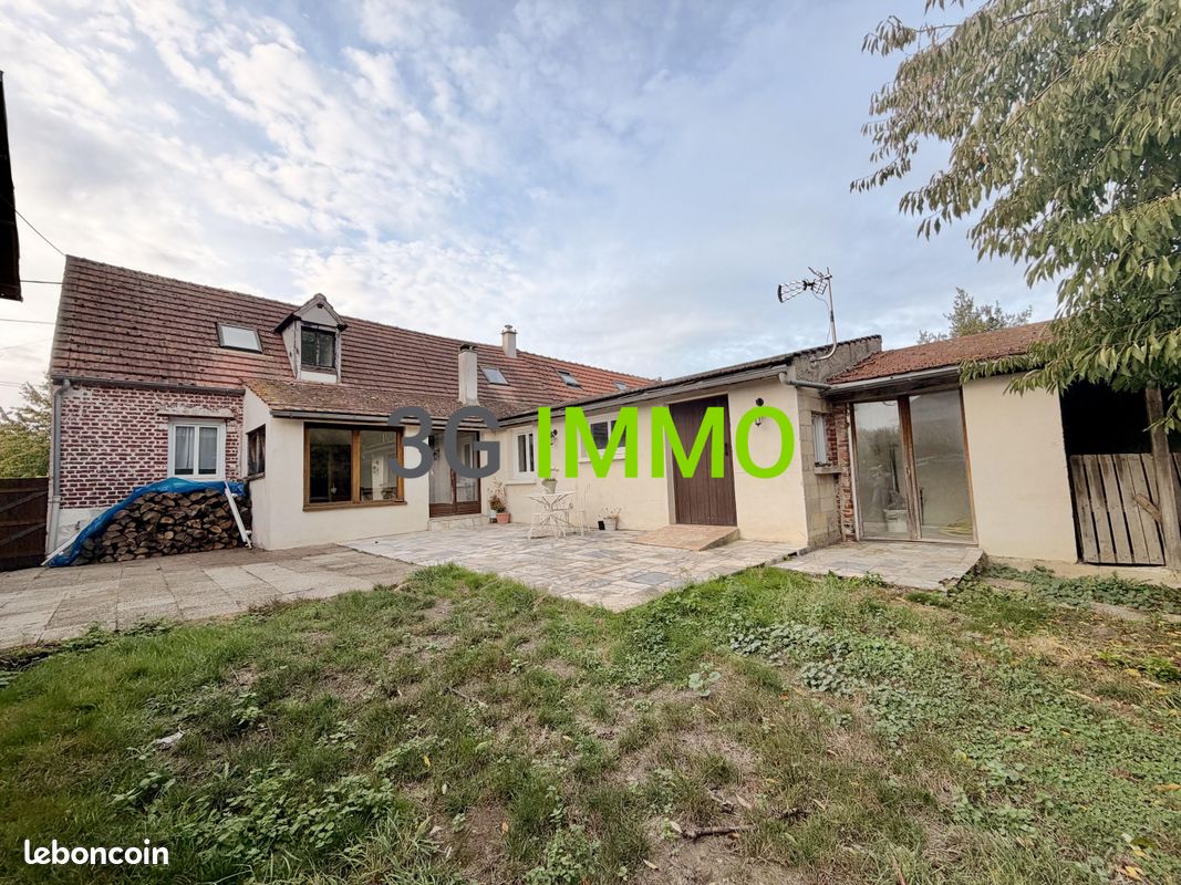 Maison 5 pièces 96 m² · à Beaulieu-les-Fontaines · 96 m² · 139 900 €