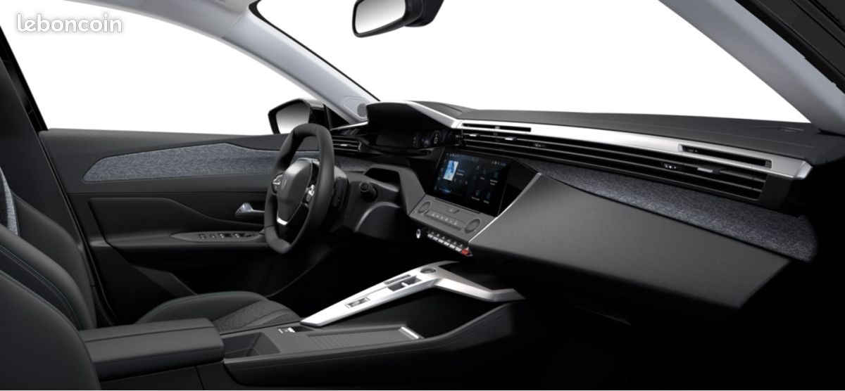 Peugeot 408 Hybrid 145 e-DCS6 ALLURE (image 7)