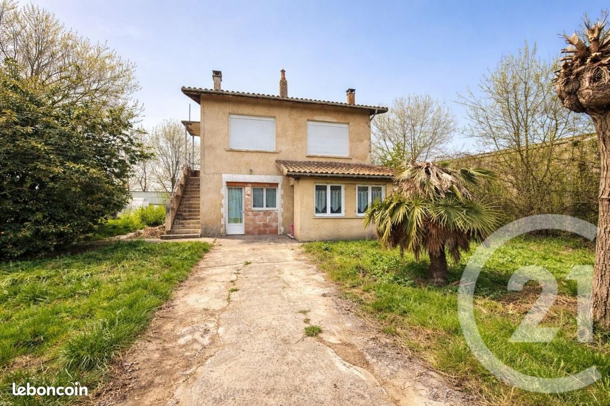 Maison 5 pièces 96 m² · à Saint-Yzans-de-Médoc · 96 m² · 129 000 €