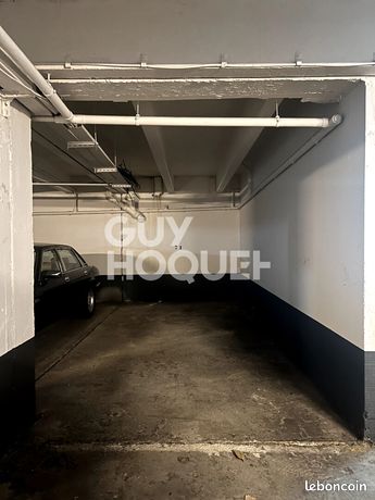 https://img.leboncoin.fr/api/v1/lbcpb1/images/33/1b/83/331b8387e835d18d9de19b1b21bc679c3475fe0c.jpg?rule=ad-image