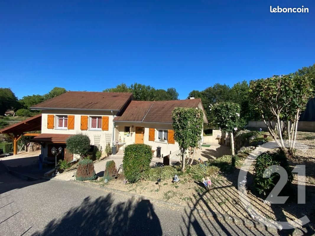 Maison 4 pièces 84 m² · à Les Abrets en Dauphiné · 84 m² · 299 000 €