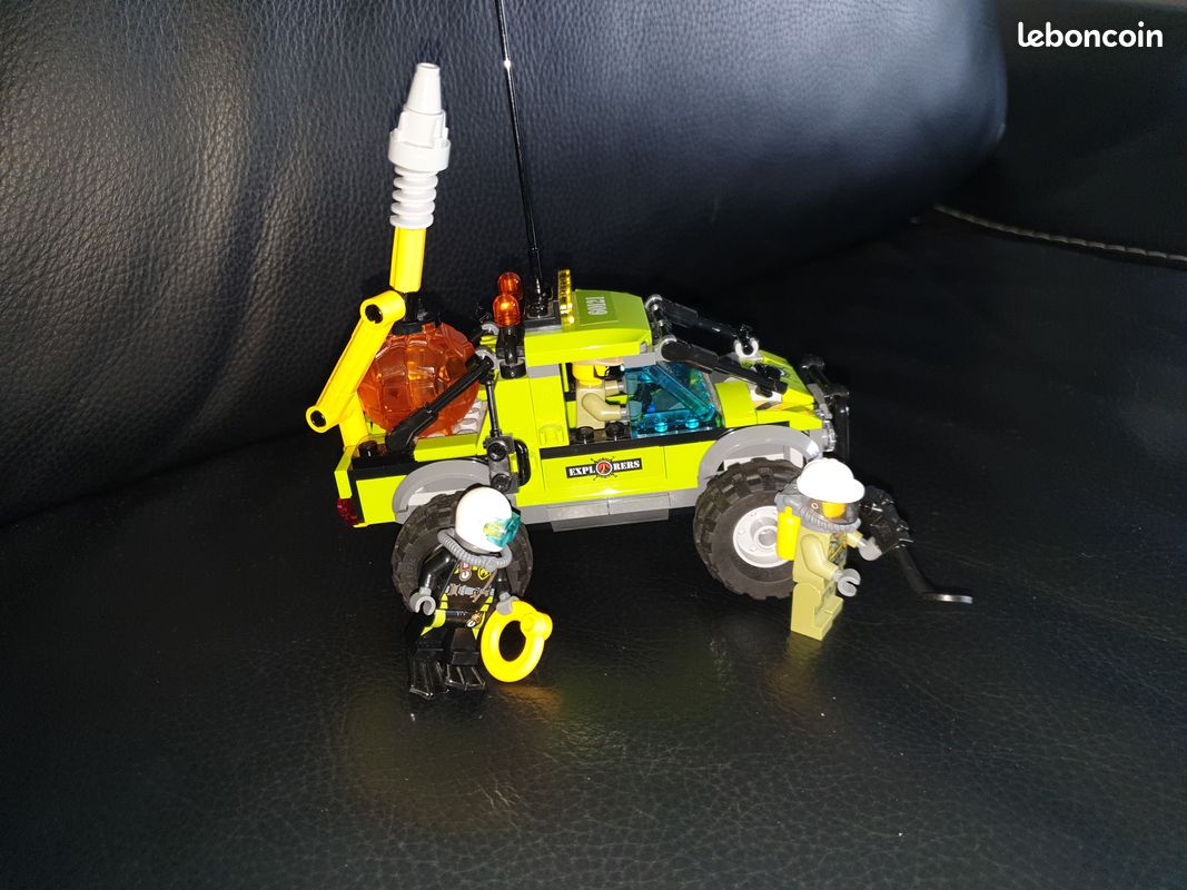 Lego city 60121 explorateur volcan (image 1)