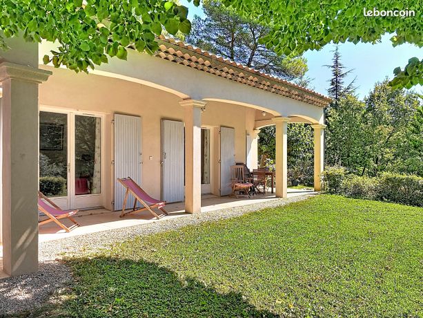 Venelles - Maison avec vue dégagée et piscine