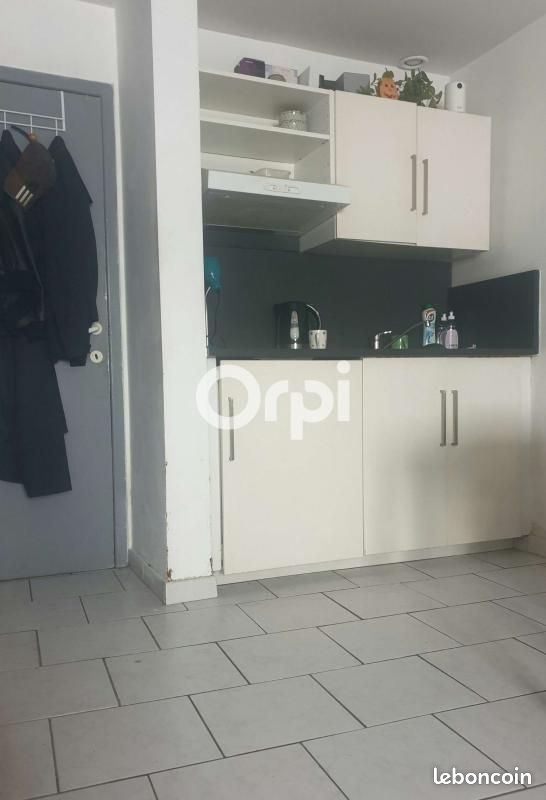 Appartement 1 pièce 28 m² · à Lille · 28 m² · 550 €/mois