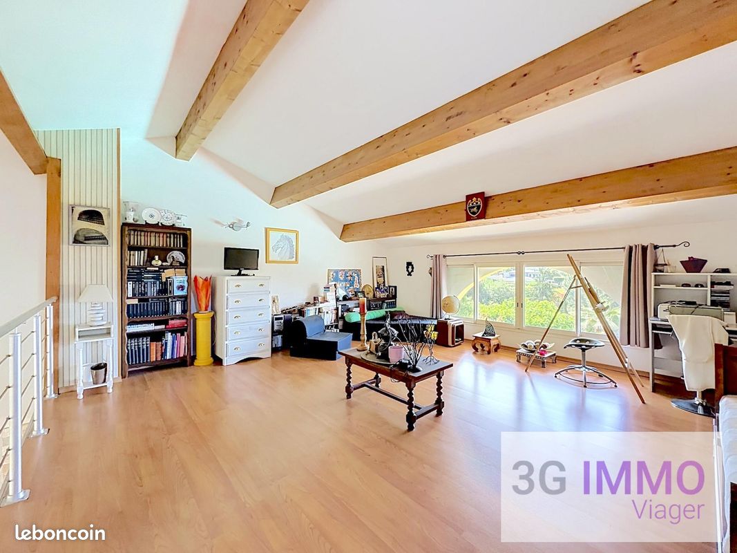 VILLA F5 plain-pieds 190m² | Terrasse et piscine | Nue-Propriété (image 5)
