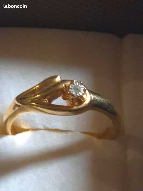 Bague vintage en plaqué or avec pierre transparente – Taille 59