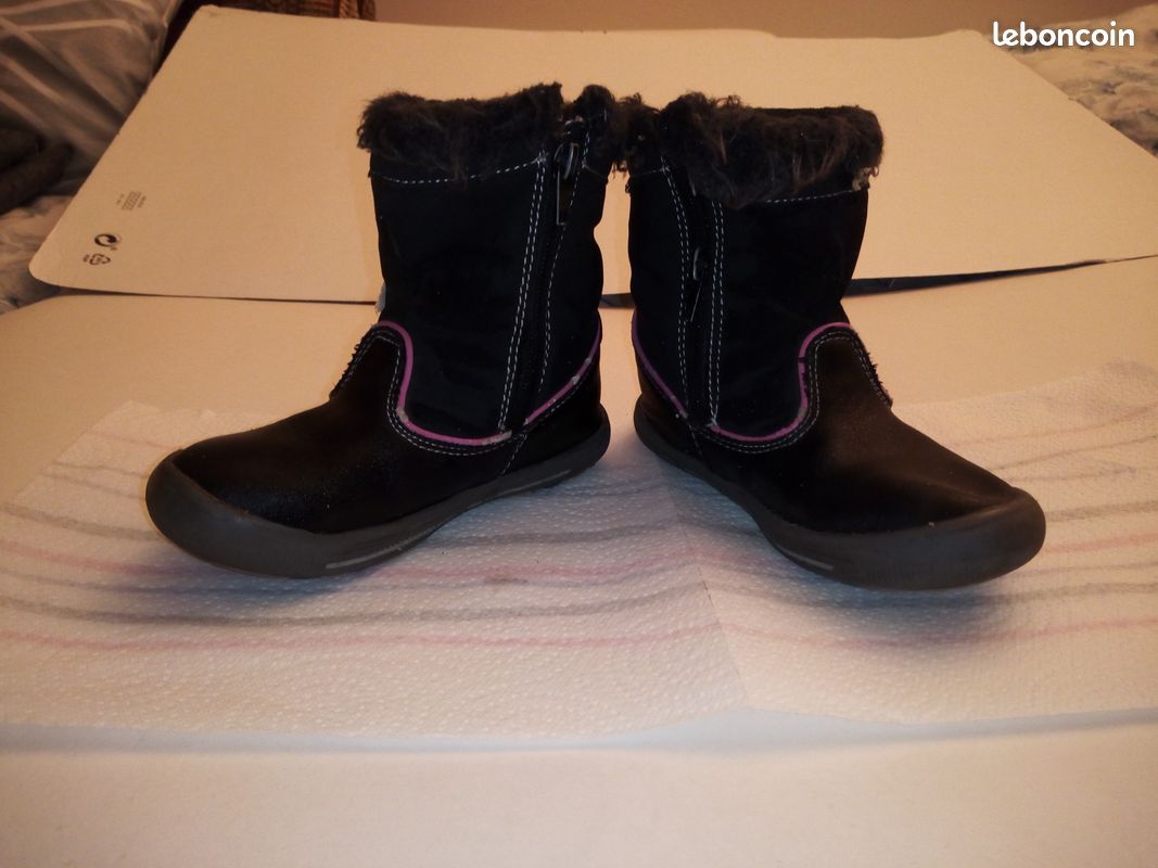 Bottines en cuir fourrées et pailletées, taille 30 (image 2)