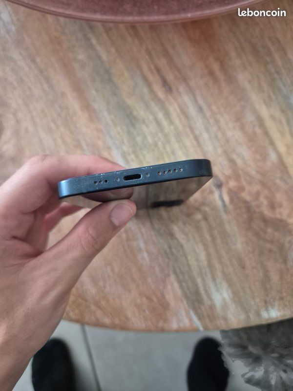 Iphone 13 (image 4)