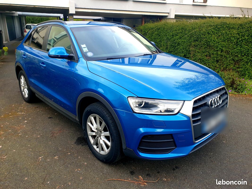 Voiture SUV Audi Q3 bleu turquoise 134000km - Voitures