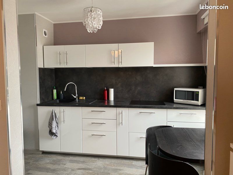 Appartement 1 pièce 32 m² · à Saint-Étienne · 32 m² · 450 €