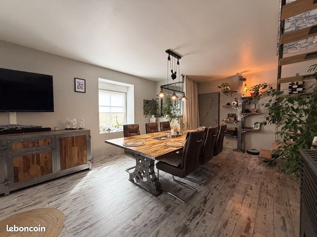 Maison 3 pièces 94 m² · à Chambley-Bussières · 94 m² · 157 000 €