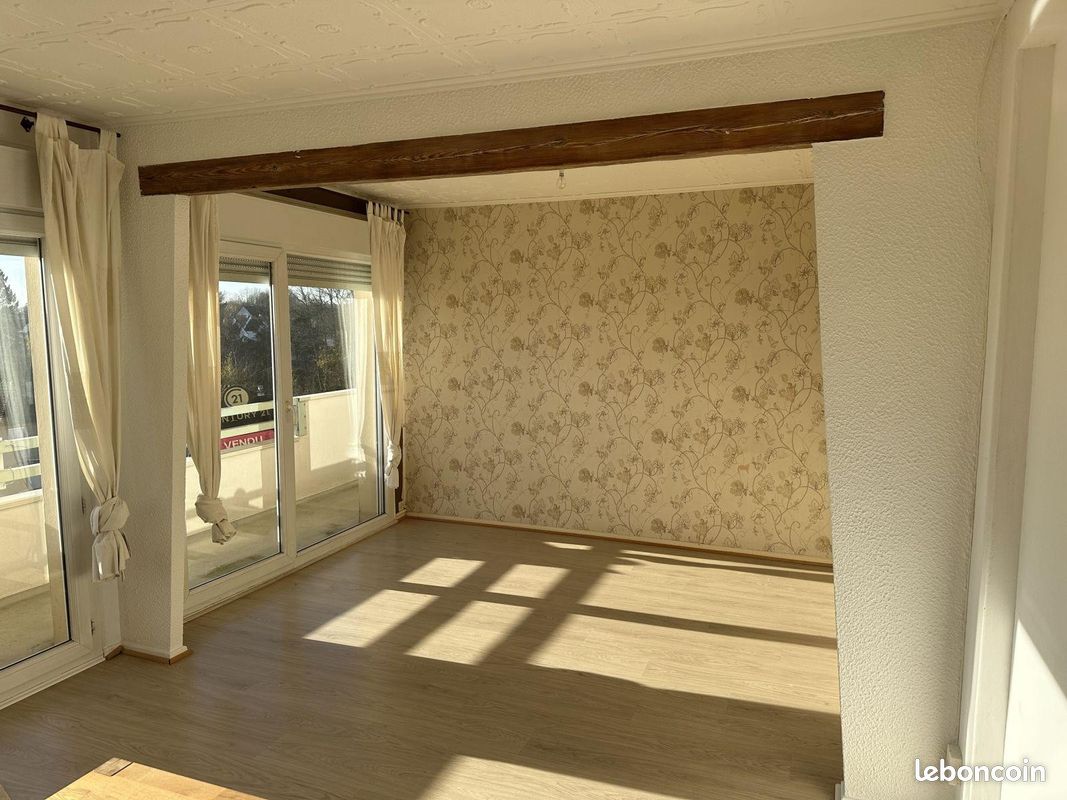 Appartement 4 pièces 65 m² · à Saint-Quentin · 65 m² · 700 €/mois