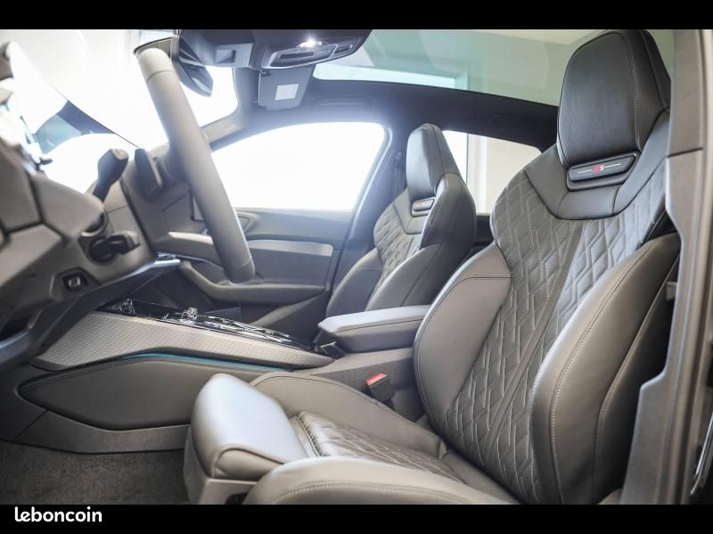 Audi A5 Avant 2.0 e-hybrid 299ch S line quattro S tronic 7 (image 17)