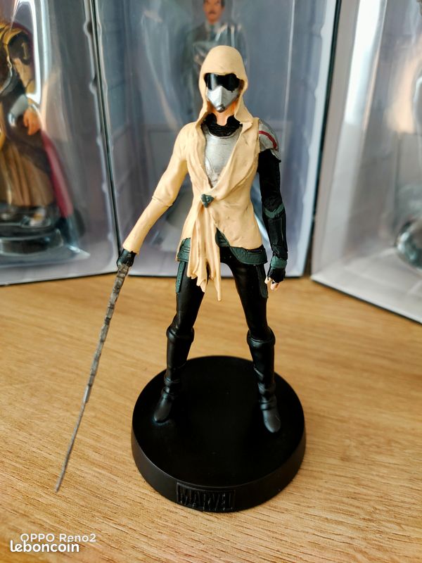 Figurines officielles Marvel (image 5)