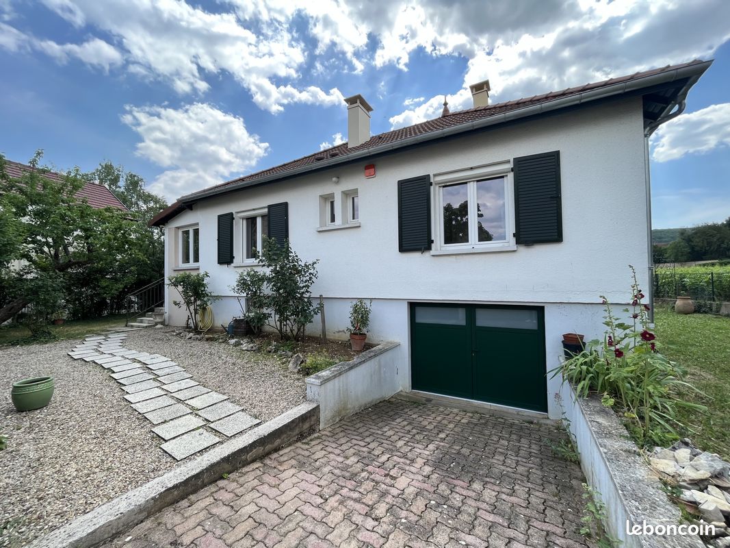 Maison 5 pièces 79 m² · à Gevrey-Chambertin · 79 m² · 1 100 €